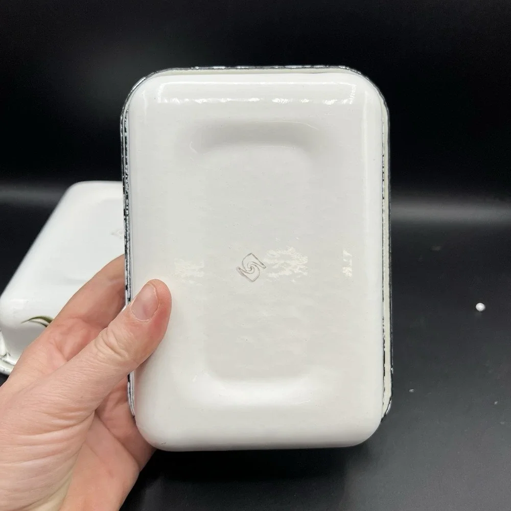 VTG White Floral Design Enamelware Refrigerator Box w/ Lid 7x5x2 Farmhouse